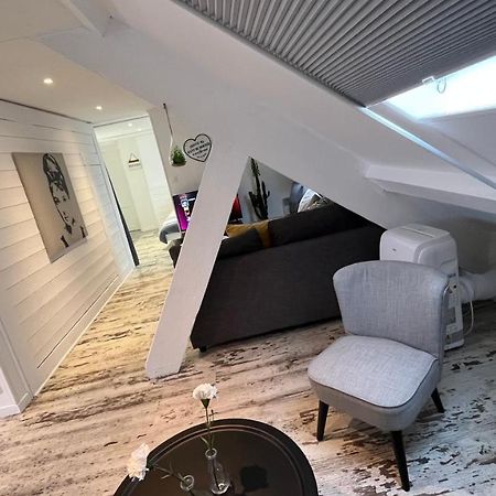 Residence H Royal Climatise Wifi 메르레뱅 외부 사진